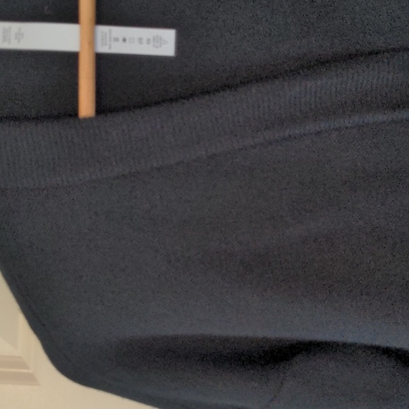 lululemon athletica 100% merino wool honeycomb wrap in black size 2 - Picture 4 of 8